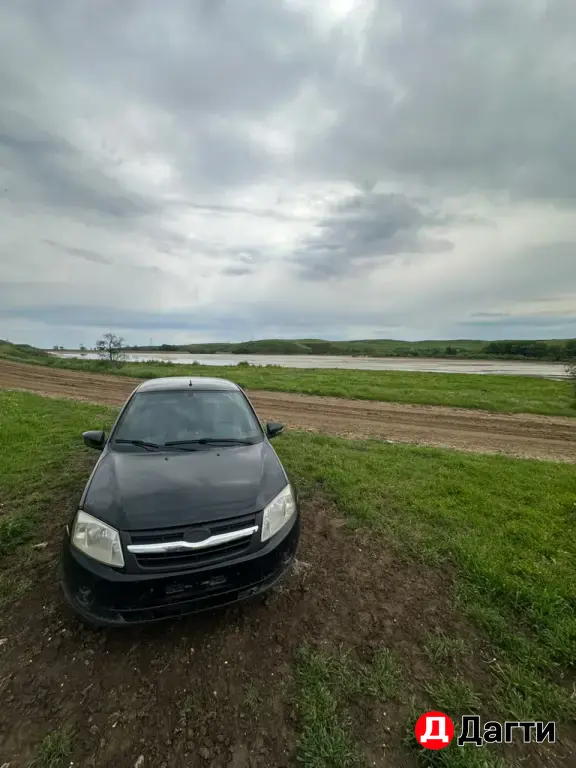 LADA (ВАЗ) Granta, 2013 года