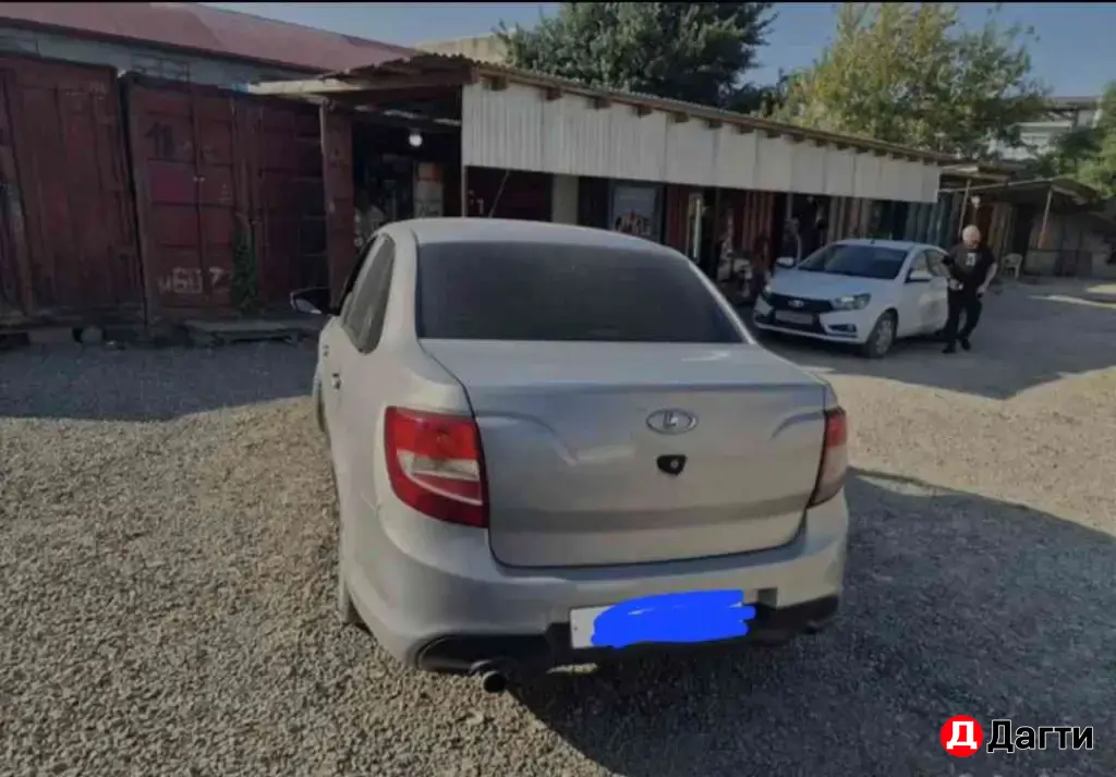 LADA (ВАЗ) Granta, 2013 года