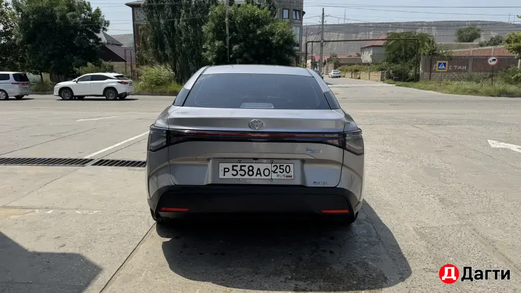 Toyota bB, 2023 года
