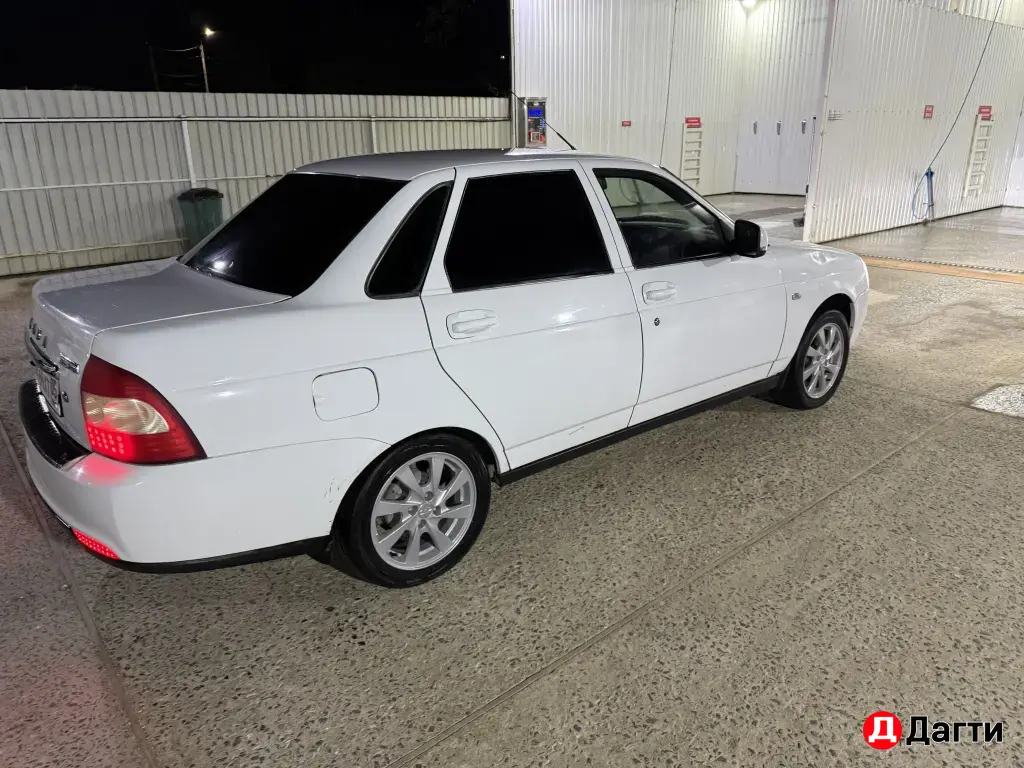LADA (ВАЗ) Priora, 2015 года