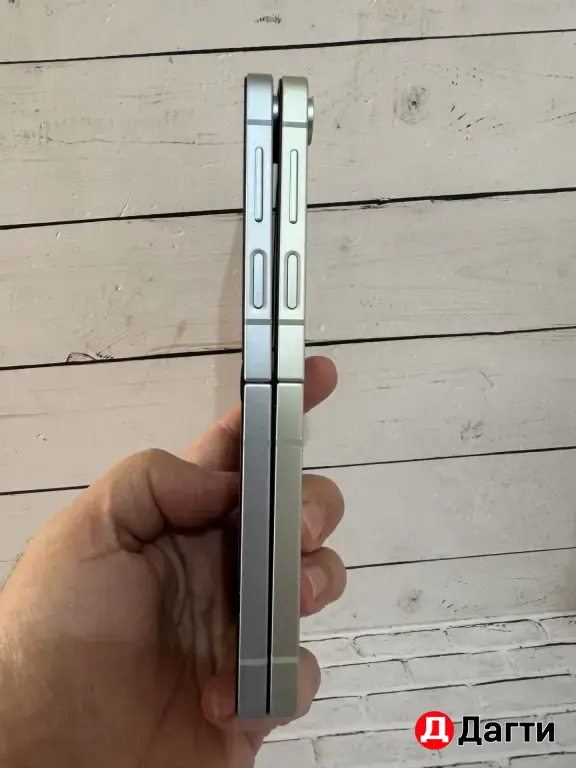 Samsung Galaxy Z Flip 6 256GB Green.