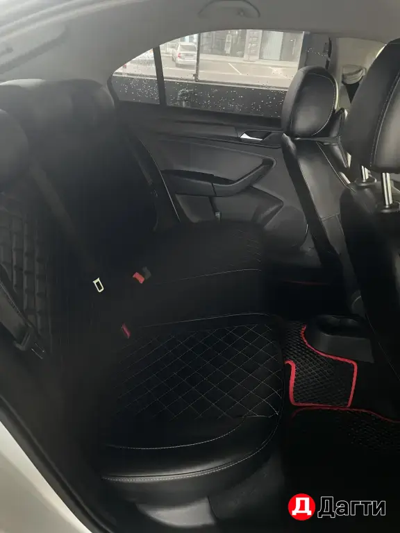 Volkswagen Polo, 2021 года