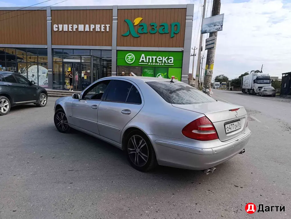 Mercedes-Benz E-Класс, 2003 года