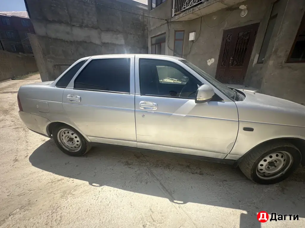LADA (ВАЗ) Priora, 2010 года