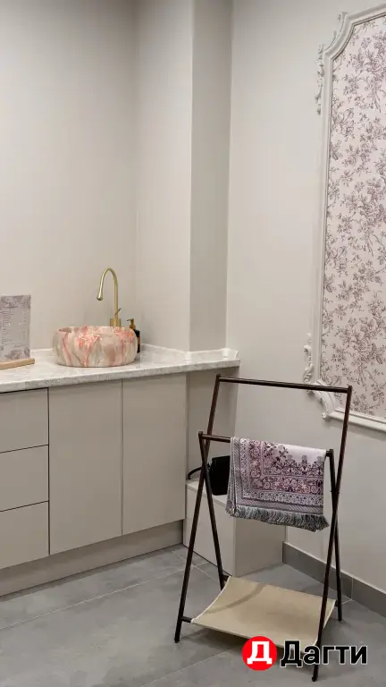 Сдаётся красивый кабинет 20 м² в новом торговом центре
