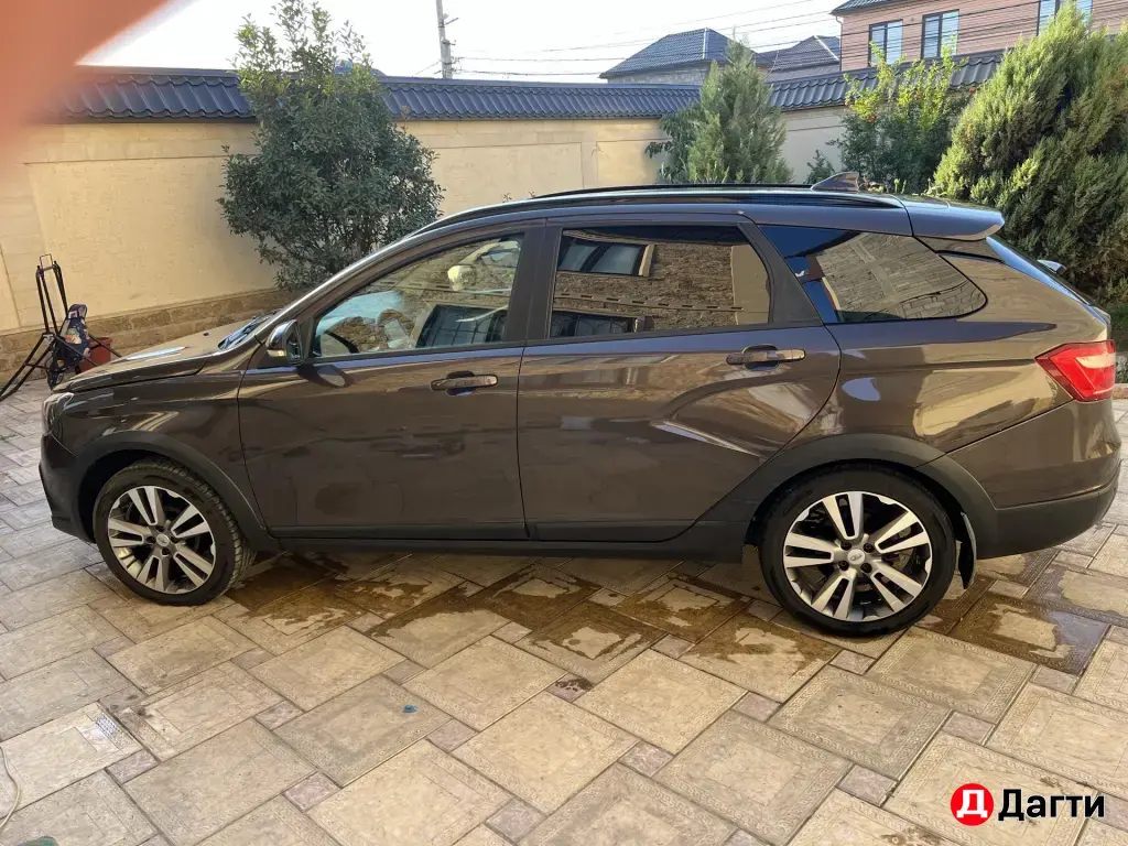 LADA (ВАЗ) Vesta Cross, 2018 года