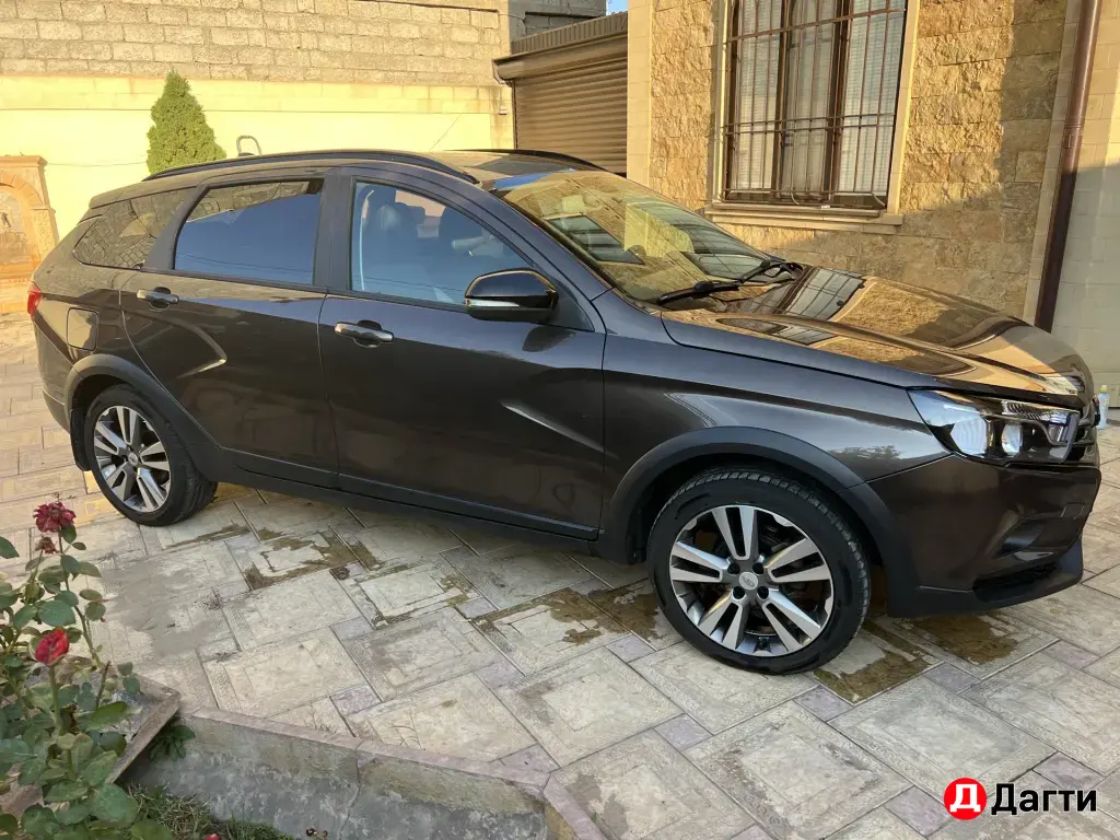 LADA (ВАЗ) Vesta Cross, 2018 года