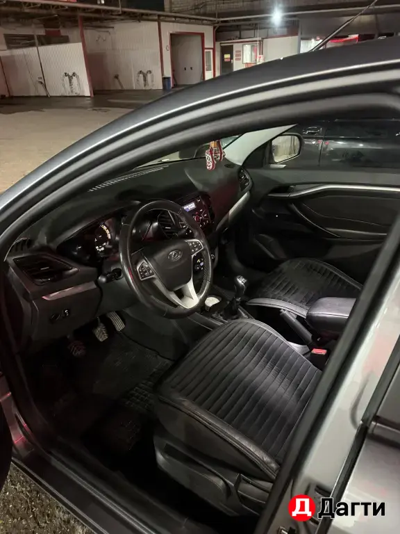 LADA (ВАЗ) Vesta, 2020 года