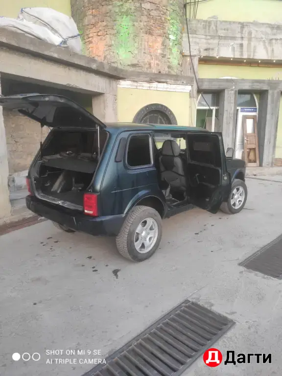 LADA (ВАЗ) Niva, 2006 года