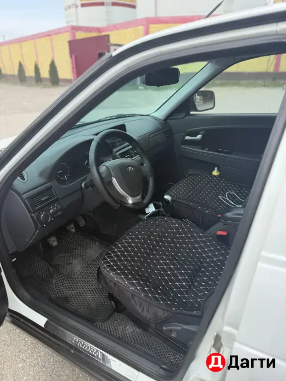 LADA (ВАЗ) Priora, 2017 года