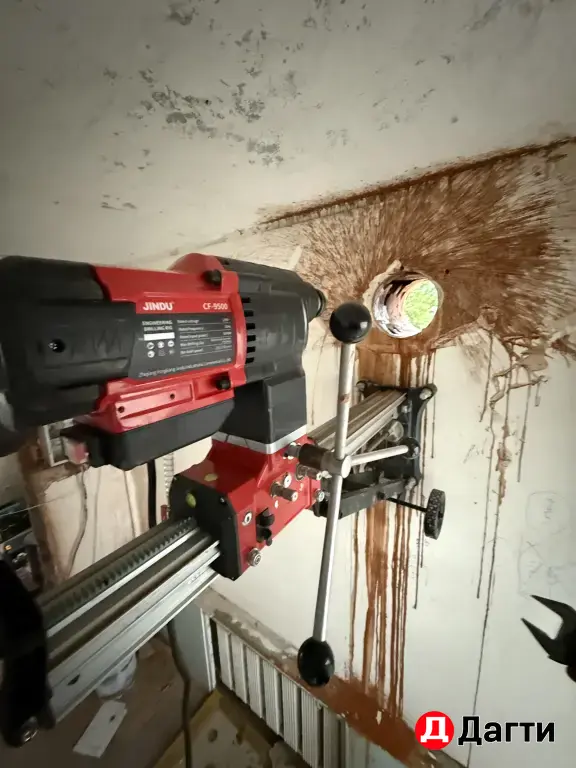 Алмазное сверления Резкс стен демонтаж