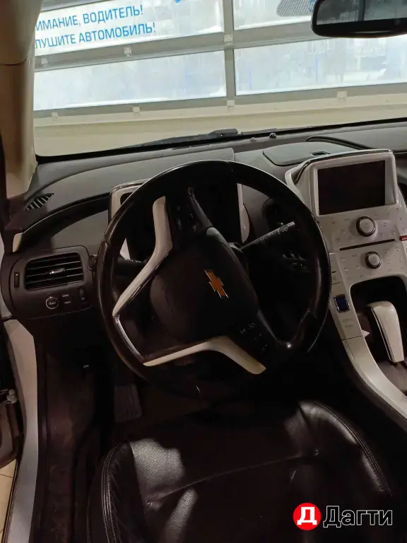 Chevrolet Volt, 2010 года