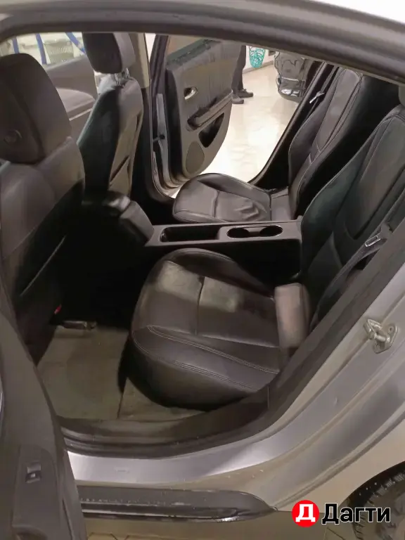 Chevrolet Volt, 2010 года