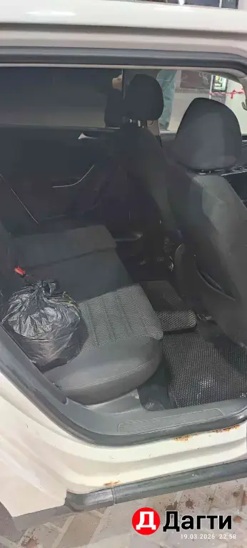 Volkswagen Passat, 2009 года