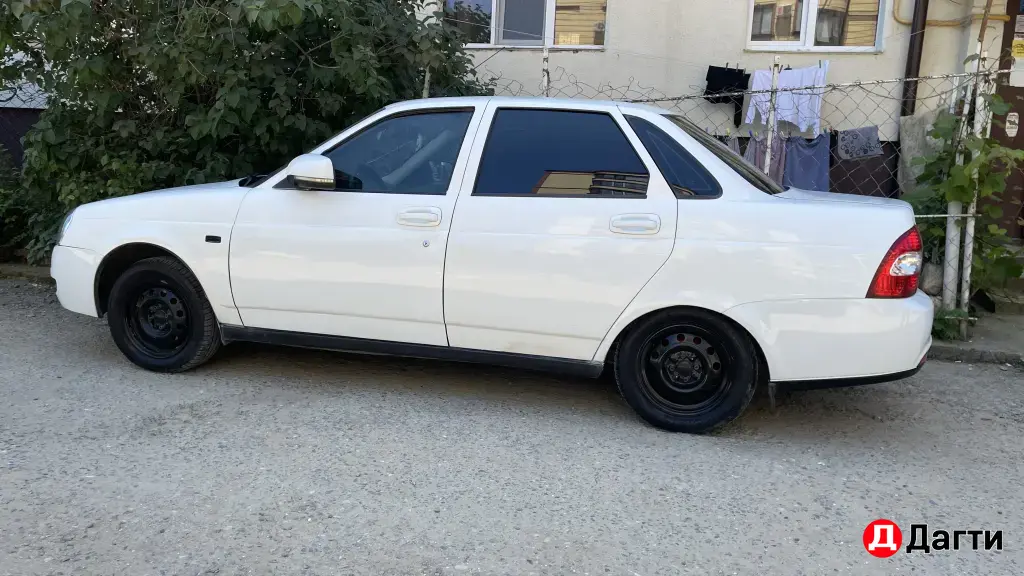 LADA (ВАЗ) Priora, 2012 года