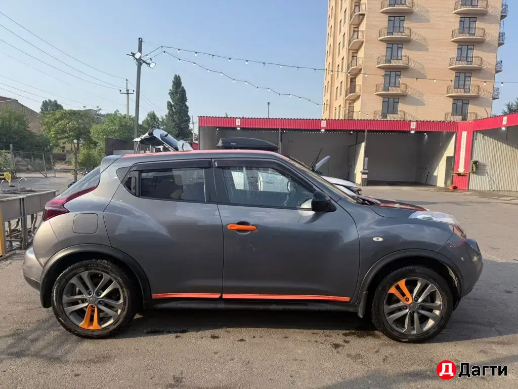 Nissan Juke, 2011 года
