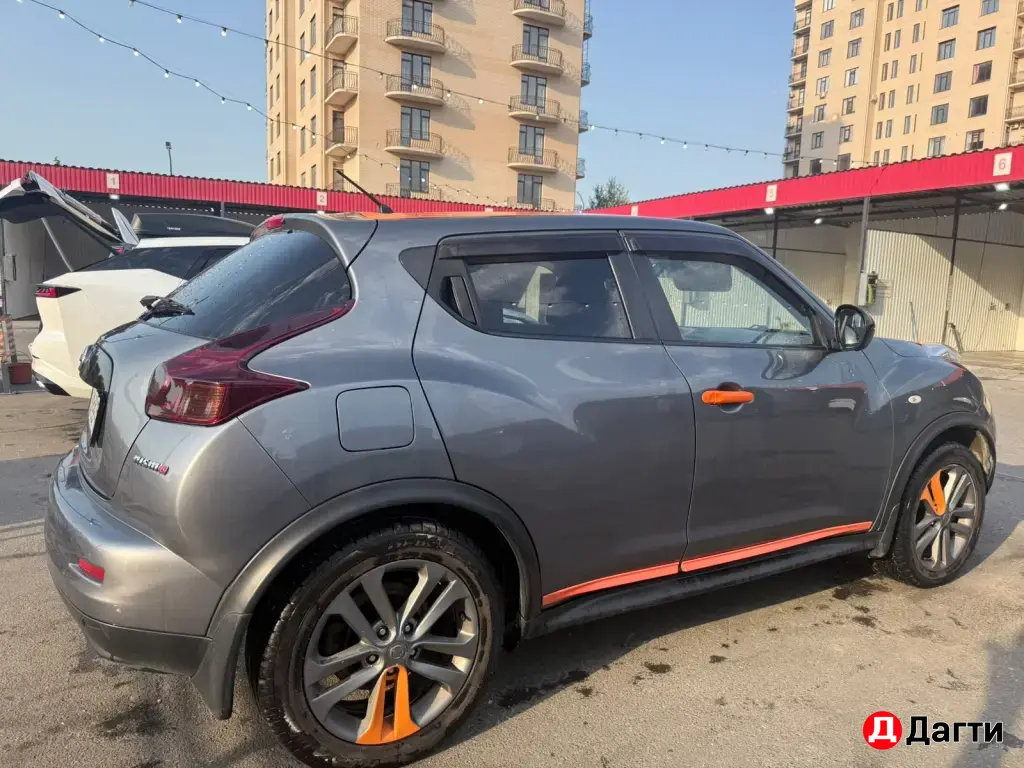 Nissan Juke, 2011 года