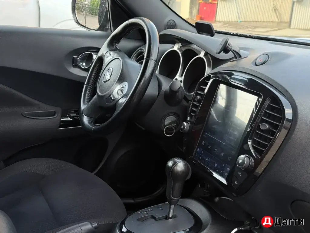 Nissan Juke, 2011 года