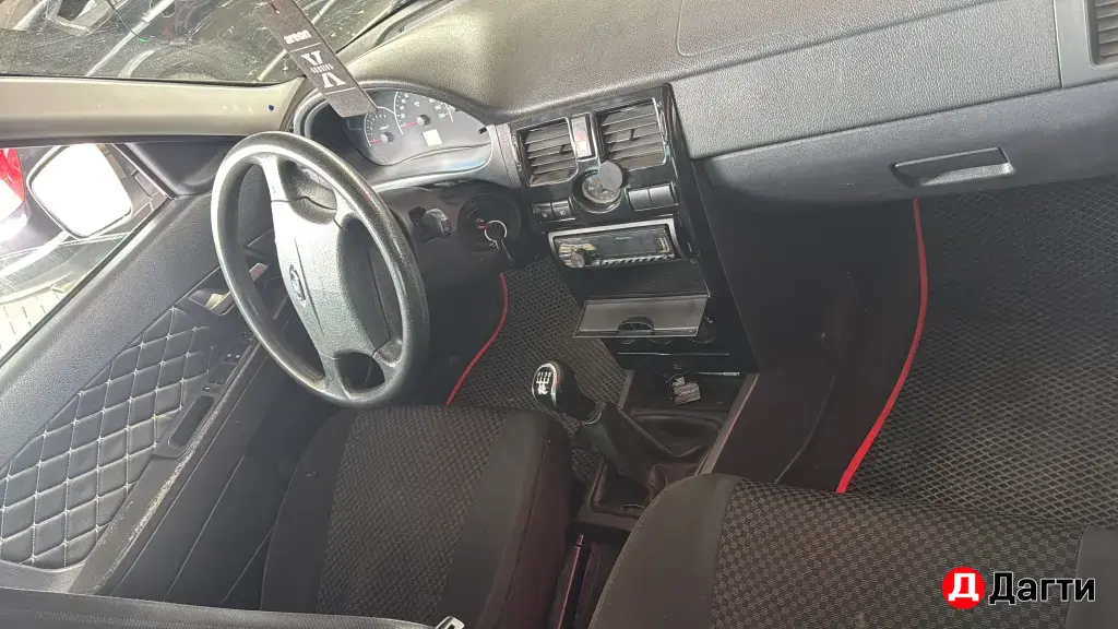 LADA (ВАЗ) Priora, 2010 года