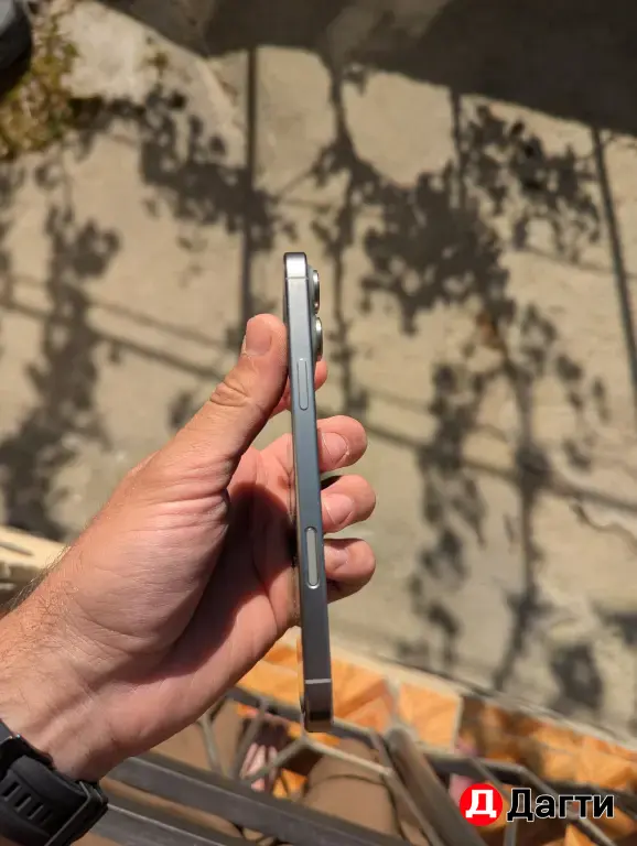 IPhone 16 pro max natural titanium