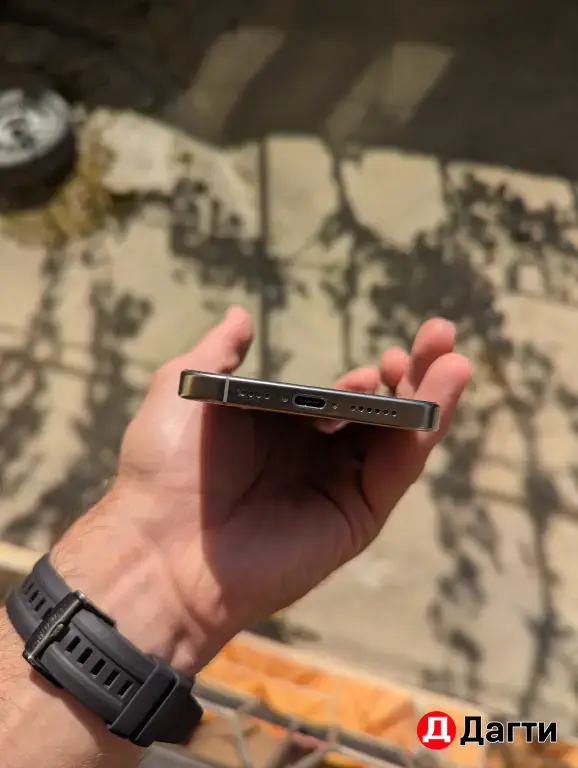 IPhone 16 pro max natural titanium