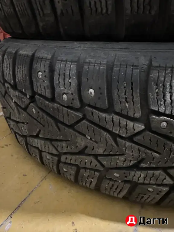 Резина зимняя 185/65R15