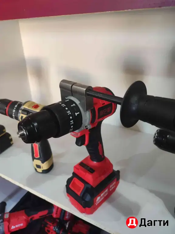 Шуруповёрт Feng Bao