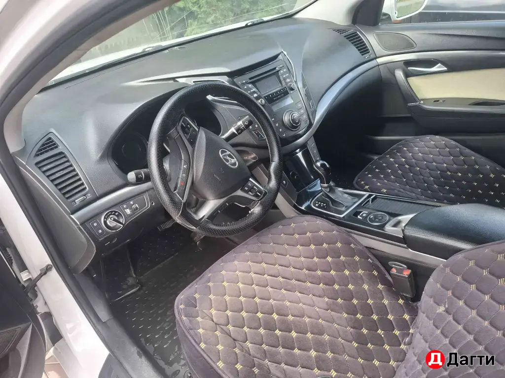 Hyundai i40, 2015 года