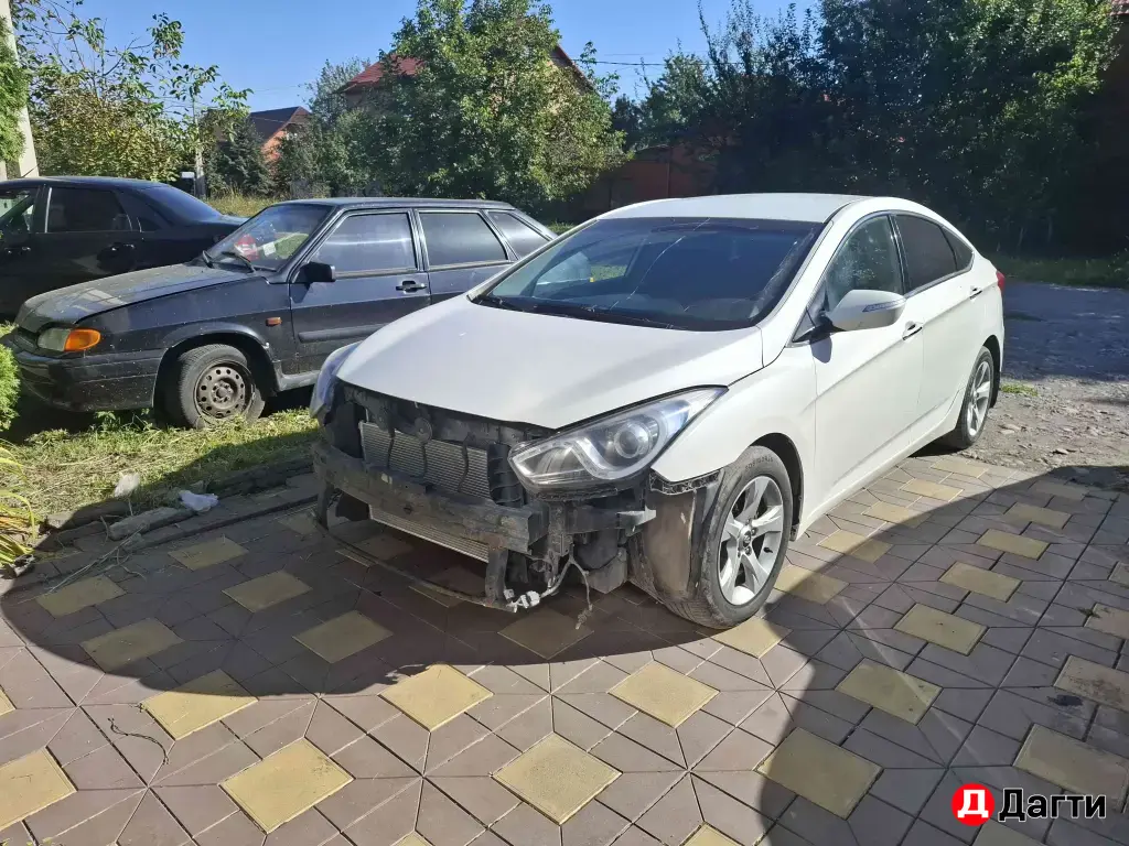 Hyundai i40, 2015 года