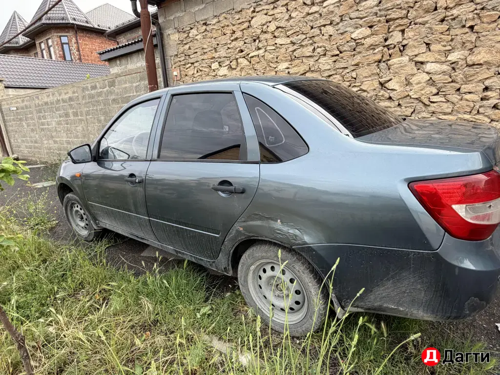 LADA (ВАЗ) Granta, 2014 года