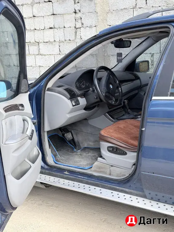 BMW X5, 2000 года