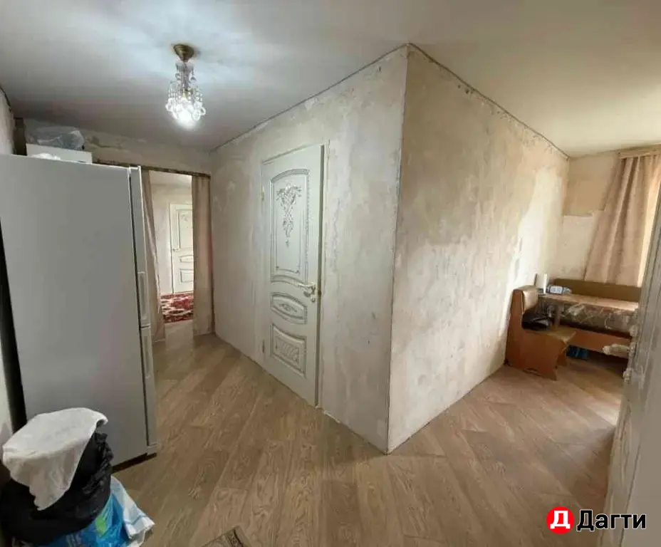 Каспийск Халилова 20 продается 4х квартира