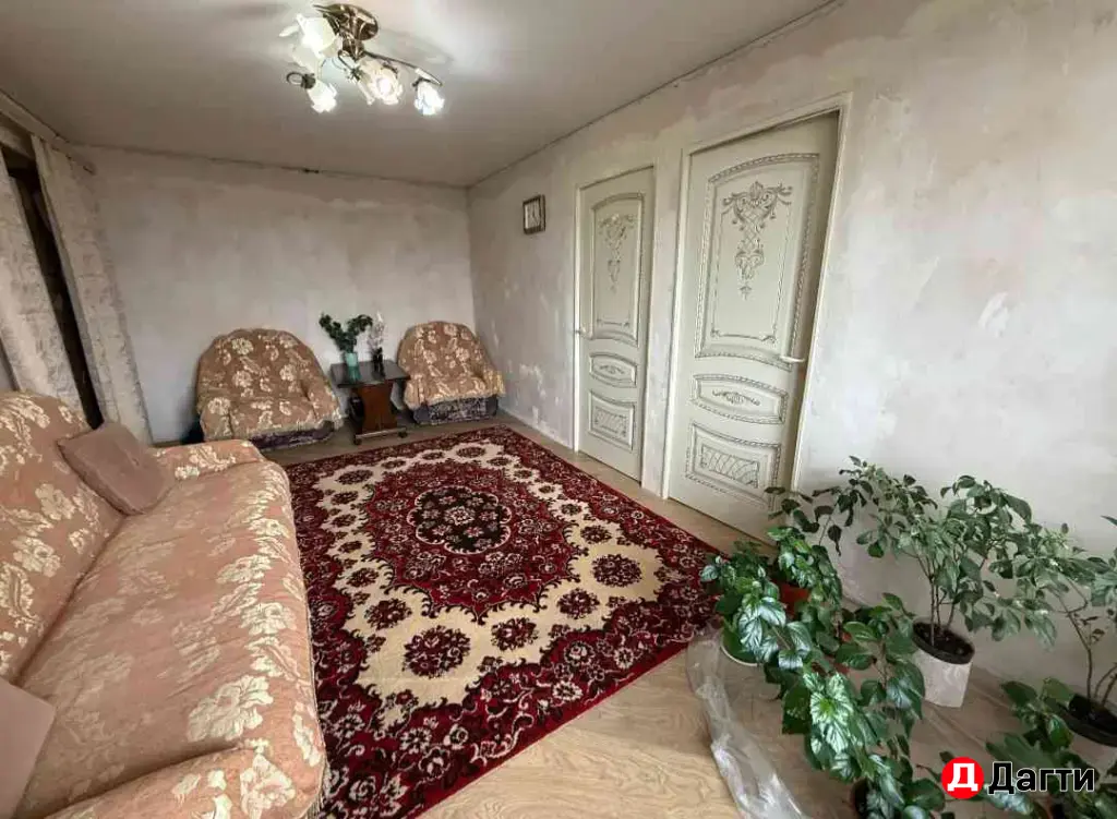 Каспийск Халилова 20 продается 4х квартира
