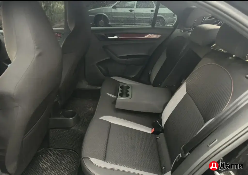 Volkswagen Polo, 2021 года