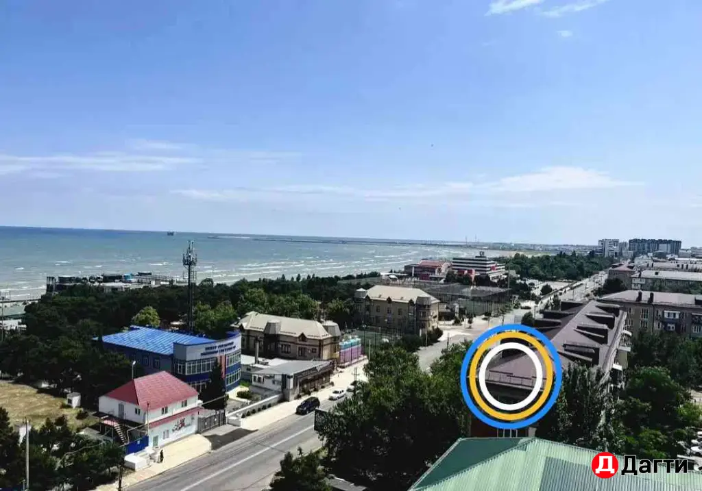 Каспийск Халилова 20 продается 4х квартира