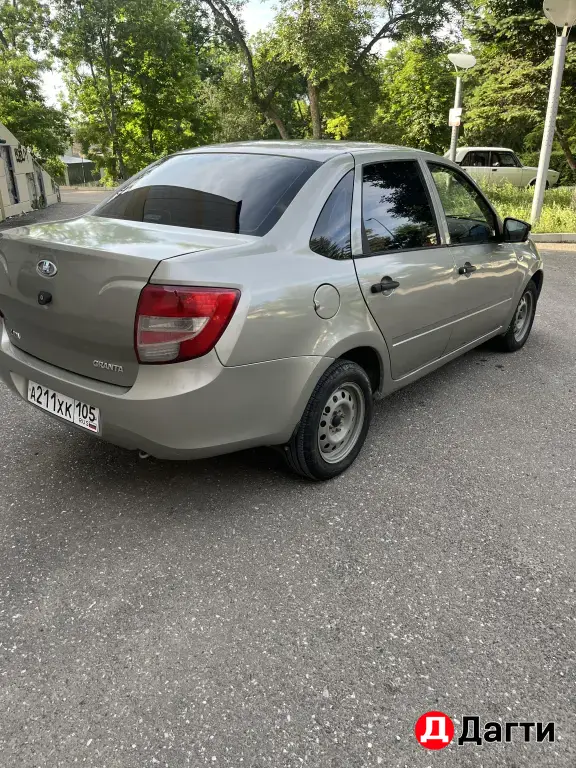 LADA (ВАЗ) Granta, 2013 года