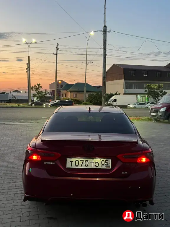 Toyota Camry, 2017 года