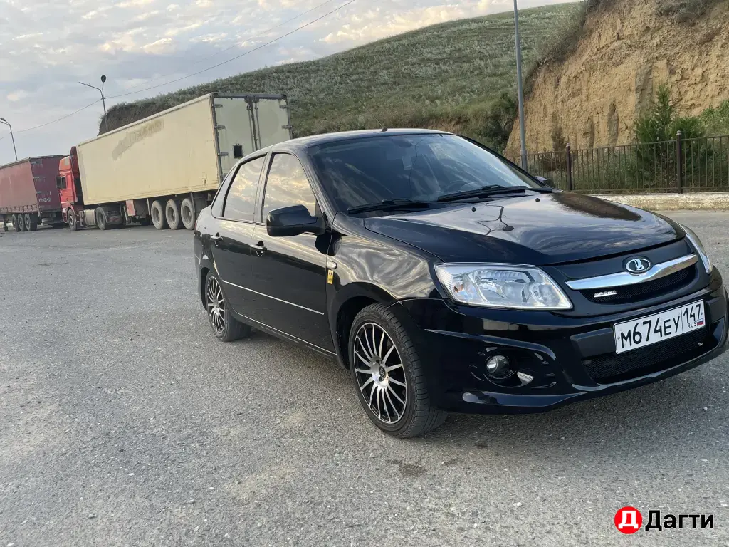 LADA (ВАЗ) Granta, 2013 года