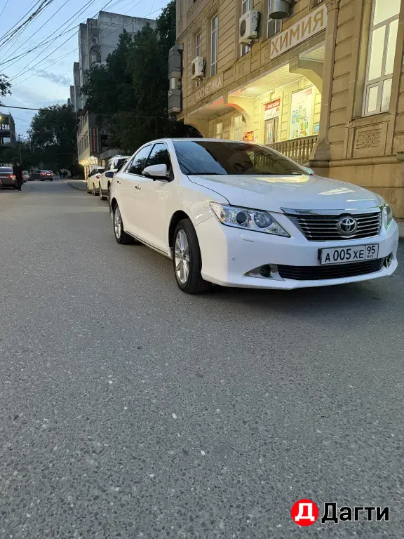 Toyota Camry, 2014 года