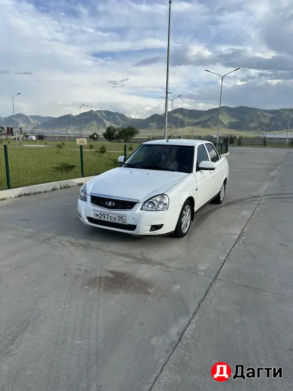 LADA (ВАЗ) Priora, 2011 года