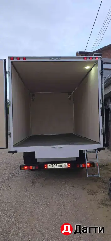 Mercedes-Benz Sprinter, 2010 года
