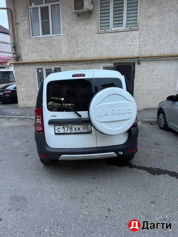 LADA (ВАЗ) Largus Cross, 2017 года