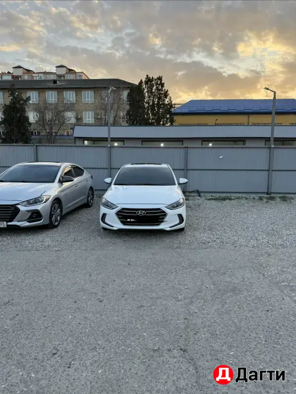 Hyundai Elantra, 2017 года