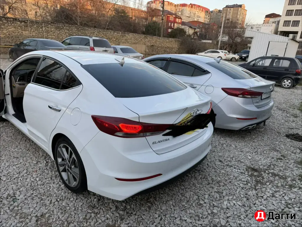 Hyundai Elantra, 2017 года