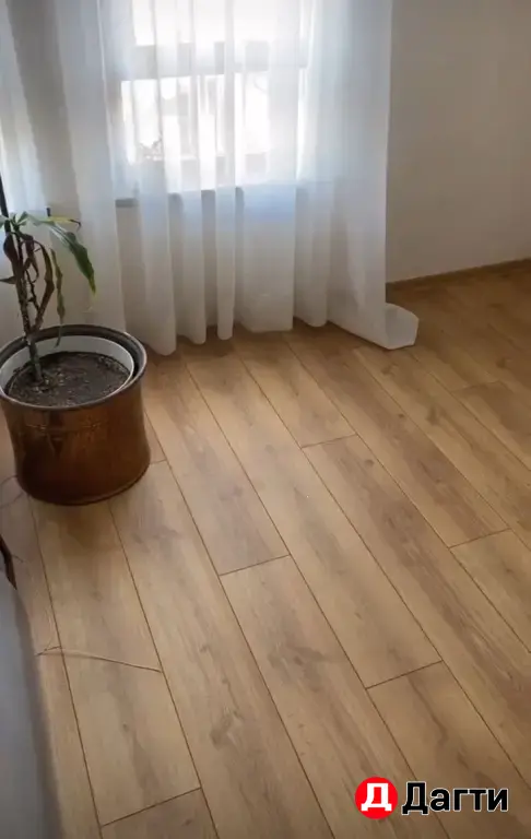 Склад Ламината