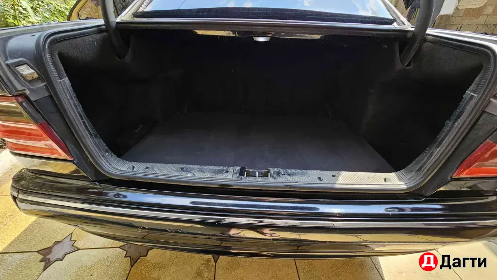 Mercedes-Benz E-Класс, 2001 года