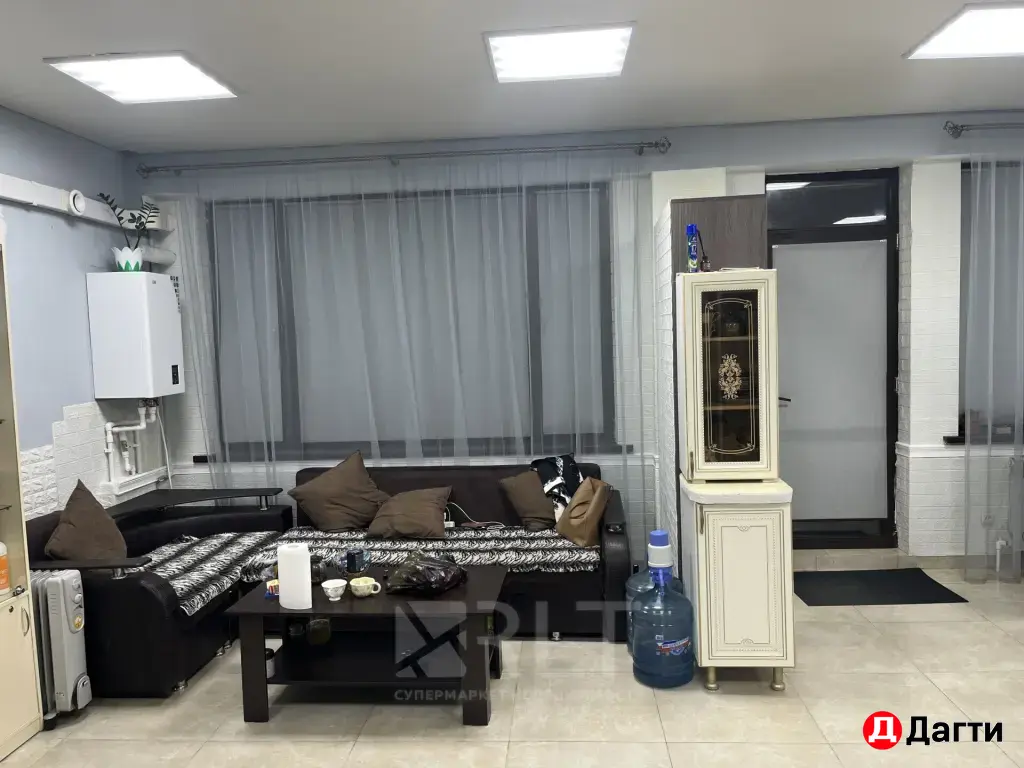 Продается коммерческое помещение площадью 50 м2 по улице Гапцахский тупик 2