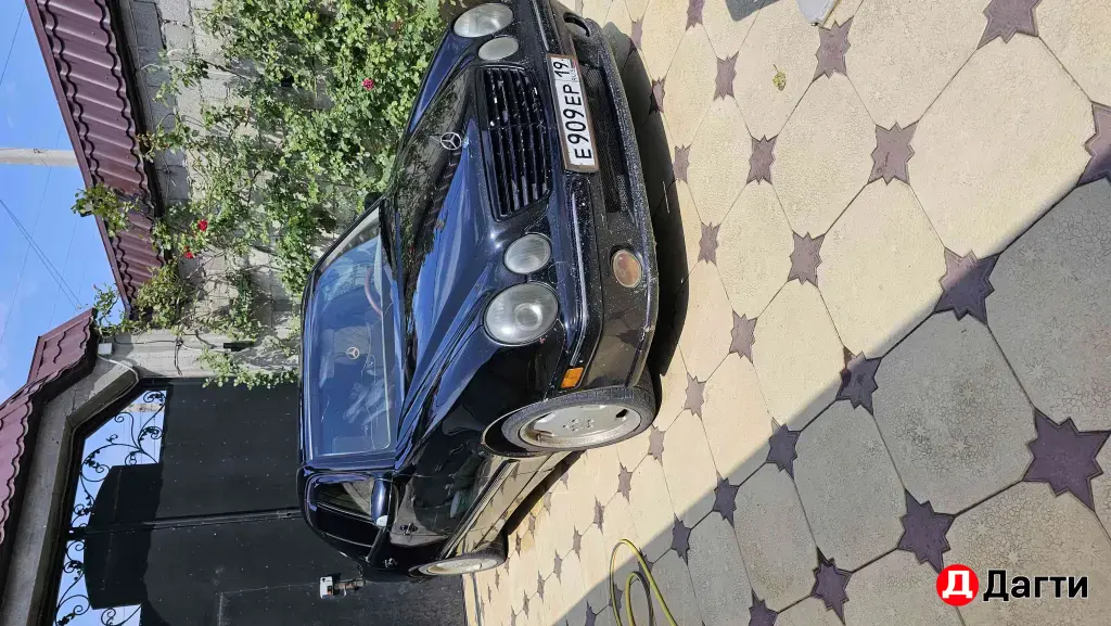 Mercedes-Benz E-Класс, 2001 года