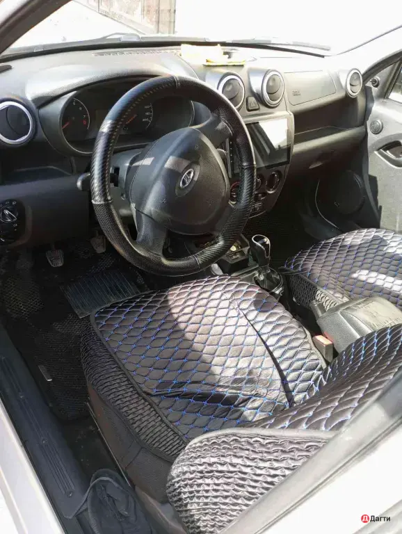 LADA (ВАЗ) Granta, 2012 года