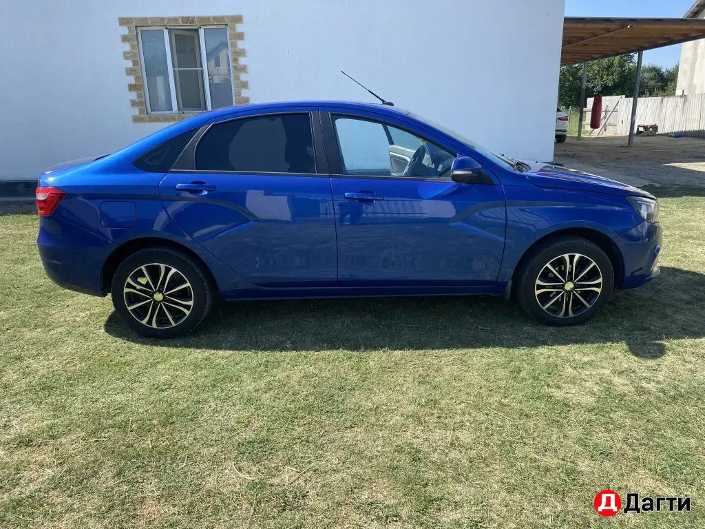 LADA (ВАЗ) Vesta, 2021 года